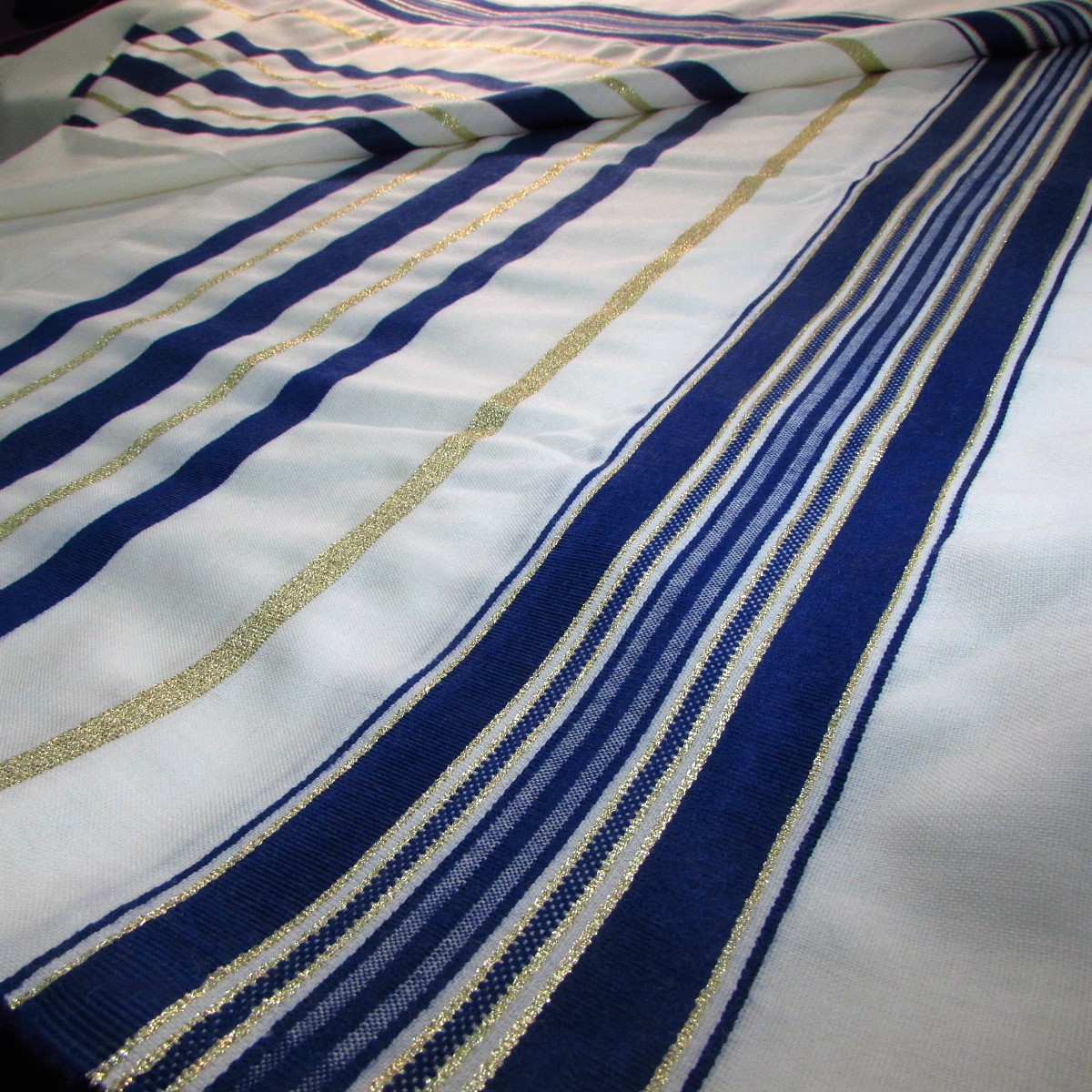 Prima A.A. Blue-Gold Wool Tallit