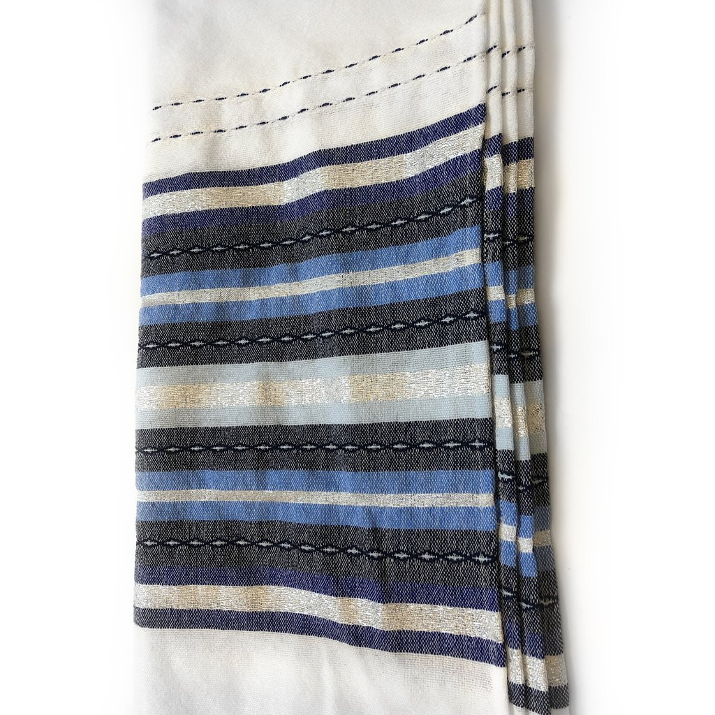 Gabrieli Premium - White with Shades of Blue & Silver
