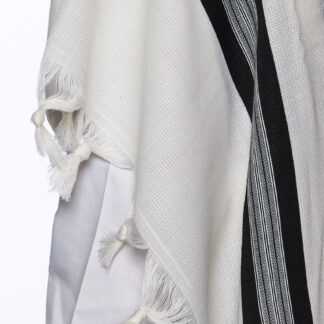 Tashbetz Lite Nonslip Tallit